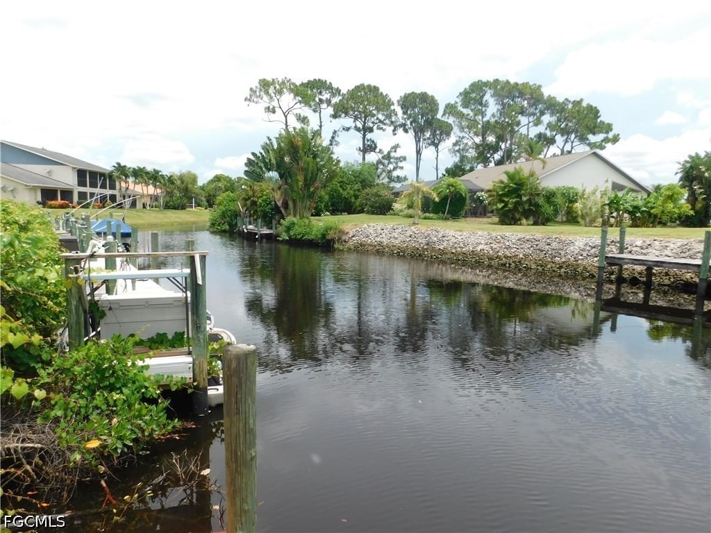15140 Riverbend Boulevard #506, North Fort Myers, FL 33917 photo 4