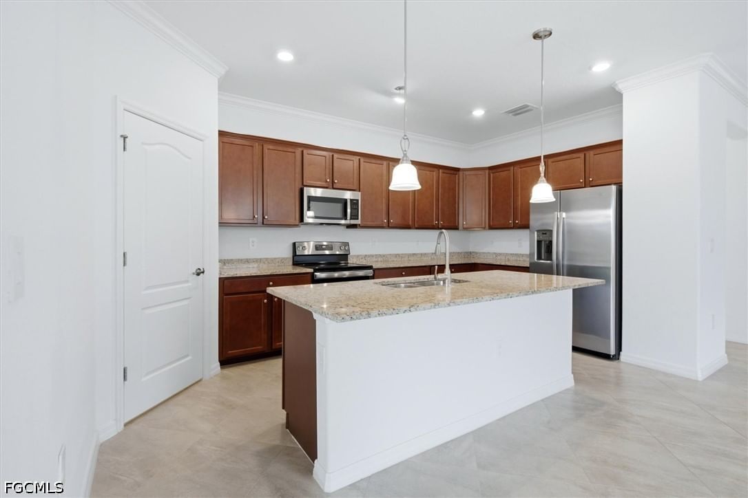 14467 Cantabria Drive, Fort Myers, FL 33905 photo 4