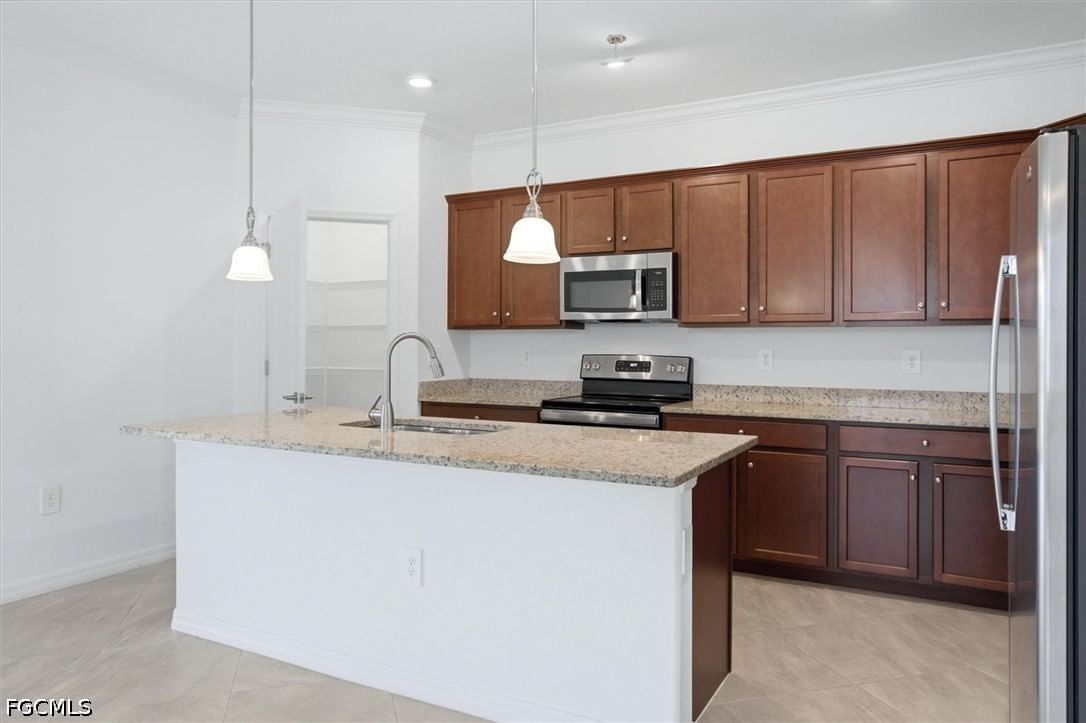 14467 Cantabria Drive, Fort Myers, FL 33905 photo 5