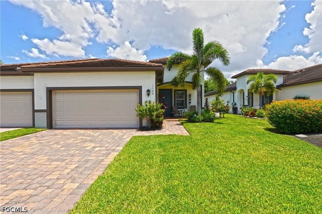 1169 S Town And River Drive, Fort Myers, FL 33919 photo 2