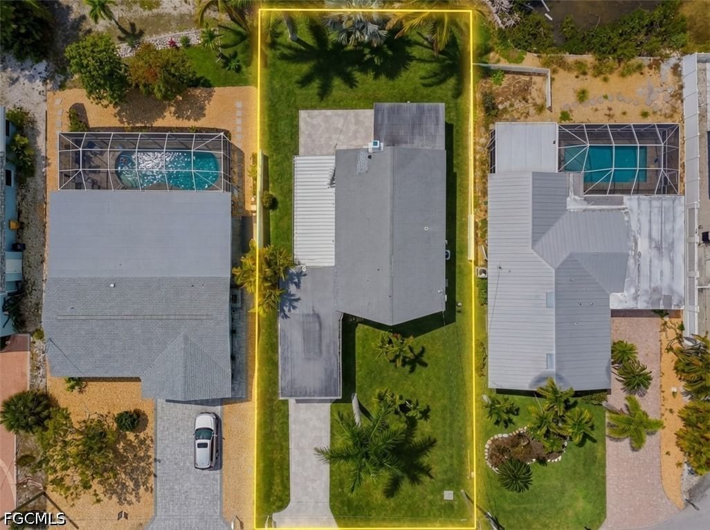 455 Donora Boulevard, Fort Myers Beach, FL 33931 photo 2