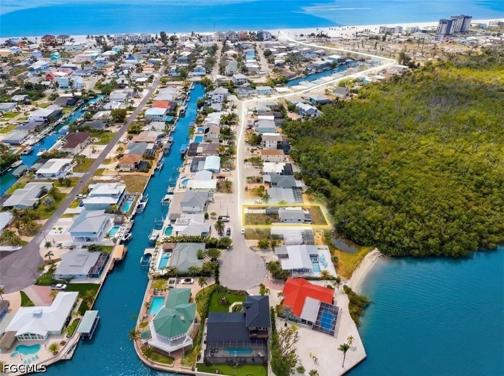 455 Donora Boulevard, Fort Myers Beach, FL 33931 photo 3