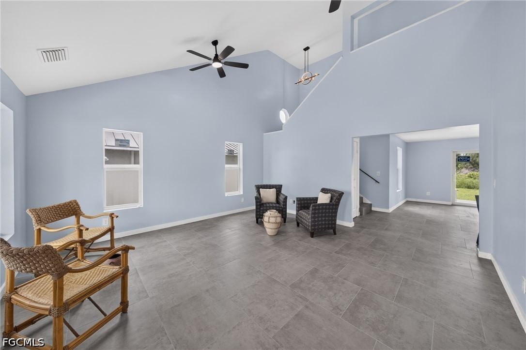 428 SW 19th Avenue, Cape Coral, FL 33991 photo 2