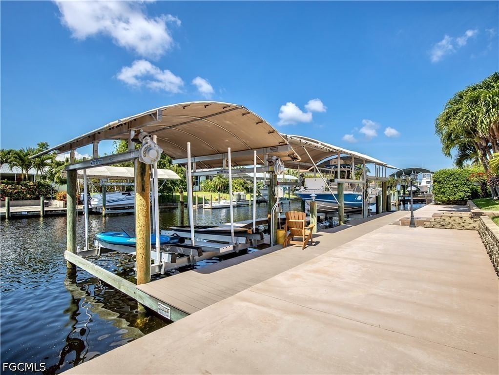 980 Bal Isle Drive, Fort Myers, FL 33919 photo 4