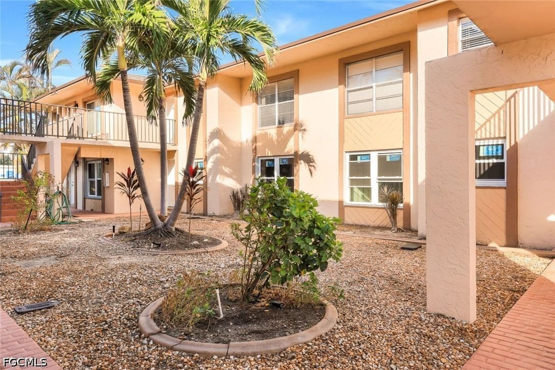 16881 Davis Road #624, Fort Myers, FL 33908 photo 2