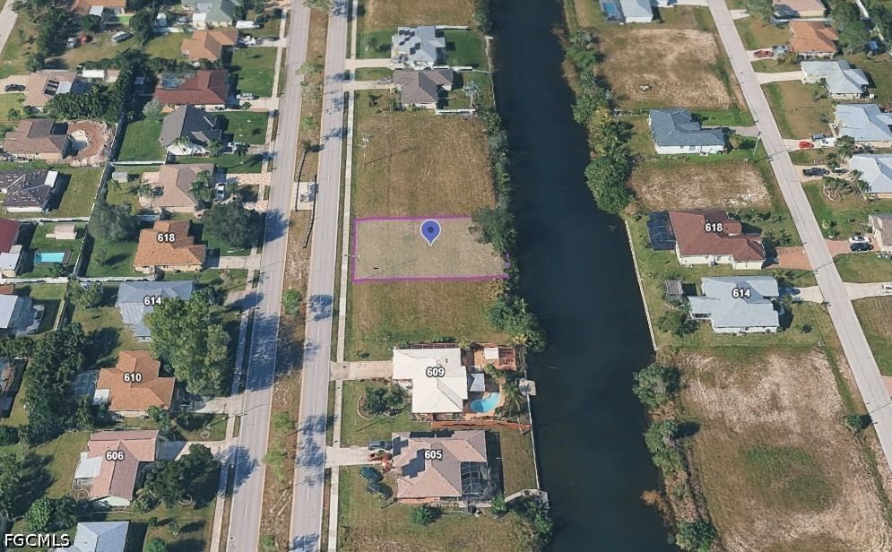 617 Gleason Parkway, Cape Coral, FL 33914 photo 5