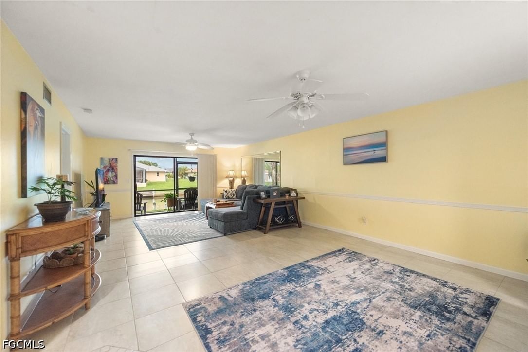 816 SW 48th Terrace #102, Cape Coral, FL 33914 photo 4