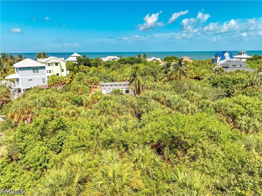 552 Coral Circle, Upper Captiva, FL 33924 photo 4