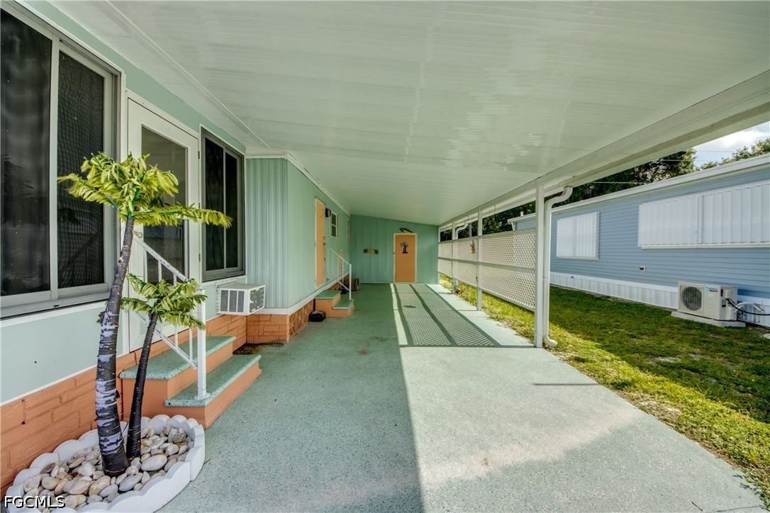 229 Shrub Lane N, North Fort Myers, FL 33917 photo 4
