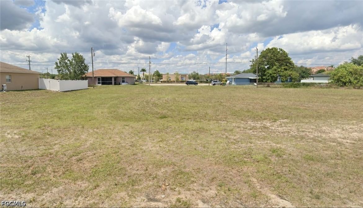 1627 NE 23rd Terrace, Cape Coral, FL 33909 photo 3