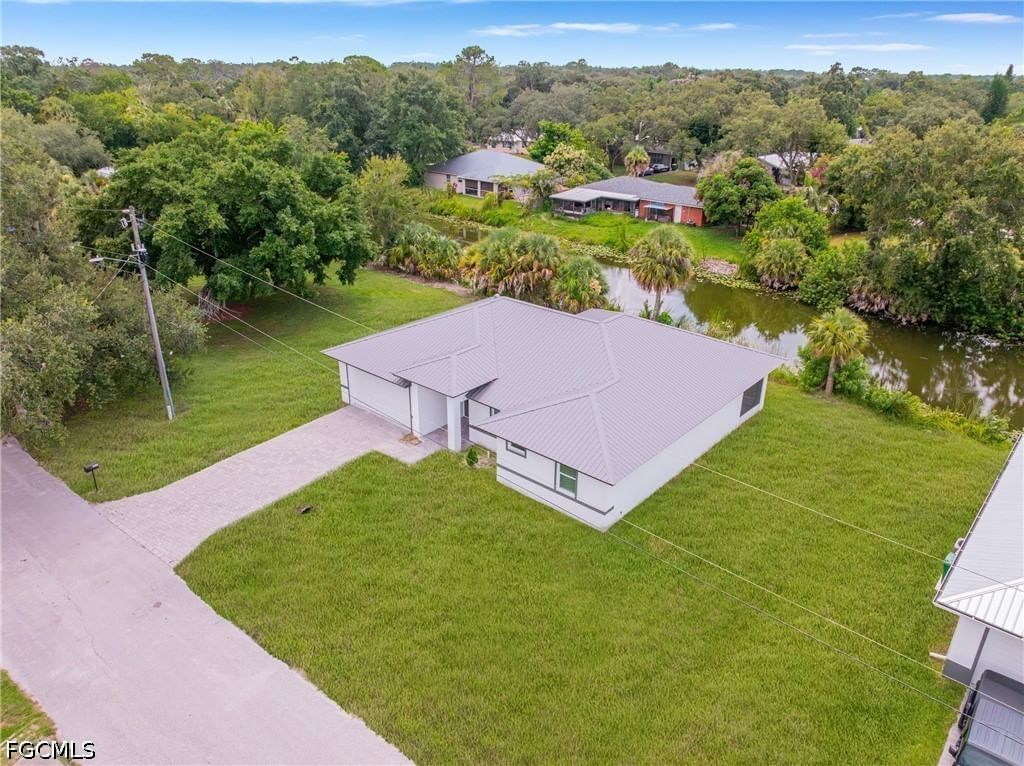 335 4th Avenue, Labelle, FL 33935 photo 3