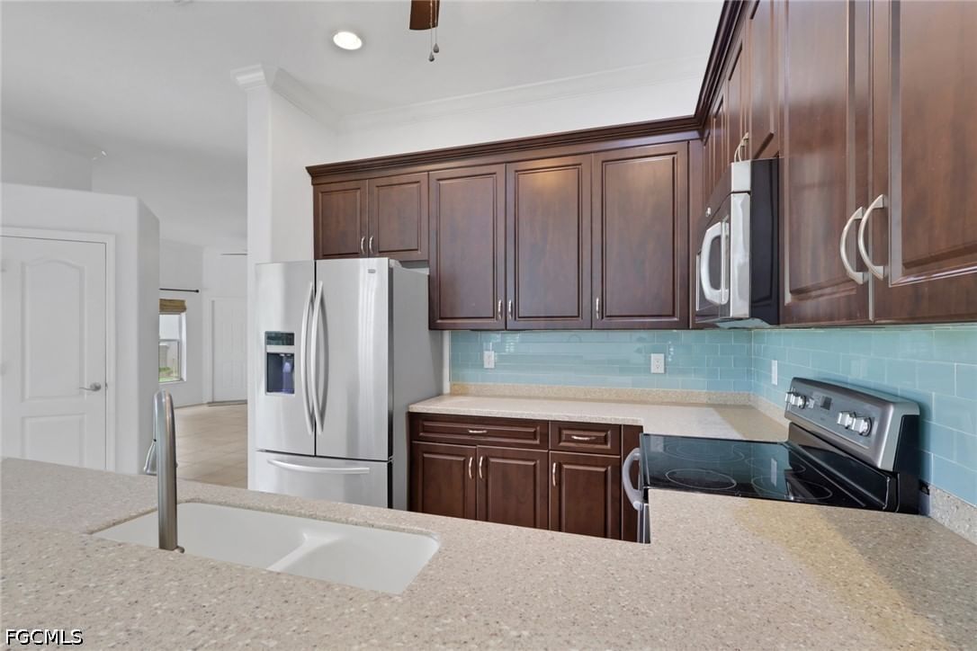 8995 Spring Mountain Way, Fort Myers, FL 33908 photo 3