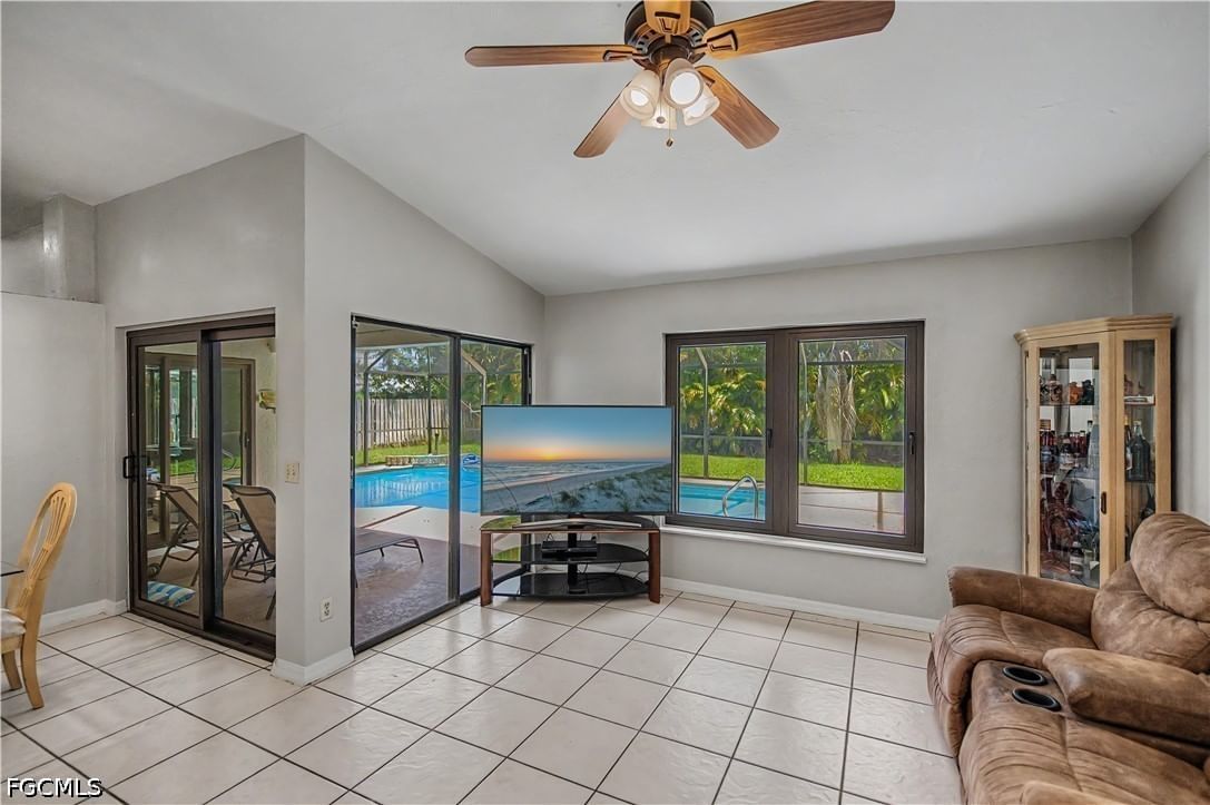 242 SW 45th Terrace, Cape Coral, FL 33914 photo 5