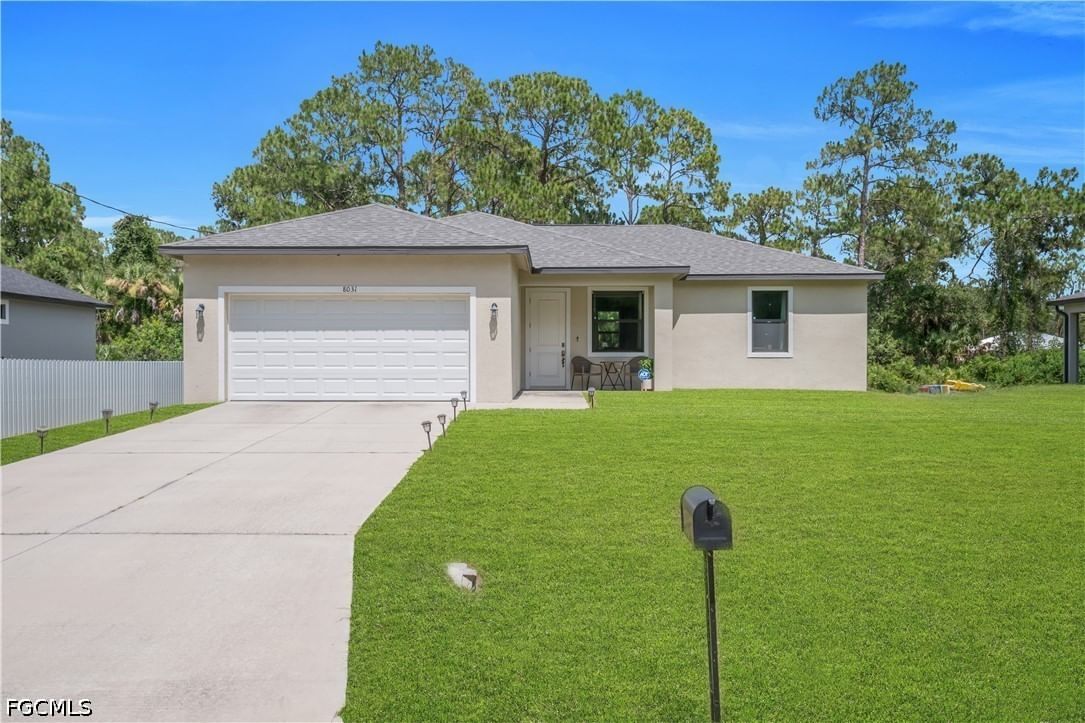 8031 Sandy Circle, Labelle, FL 33935 photo 4