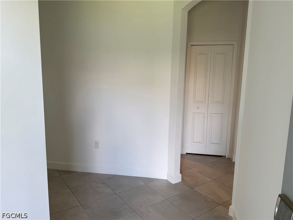 9093 Leatherwood Loop, Lehigh Acres, FL 33936 photo 3