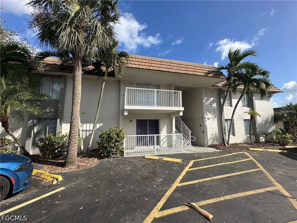 1830 Maravilla Avenue #413, Fort Myers, FL 33901 photo 3