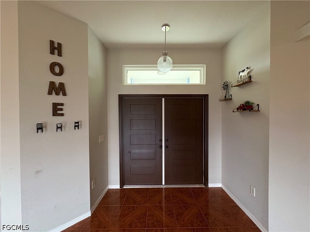 1417 NE 4th Place, Cape Coral, FL 33909 photo 2