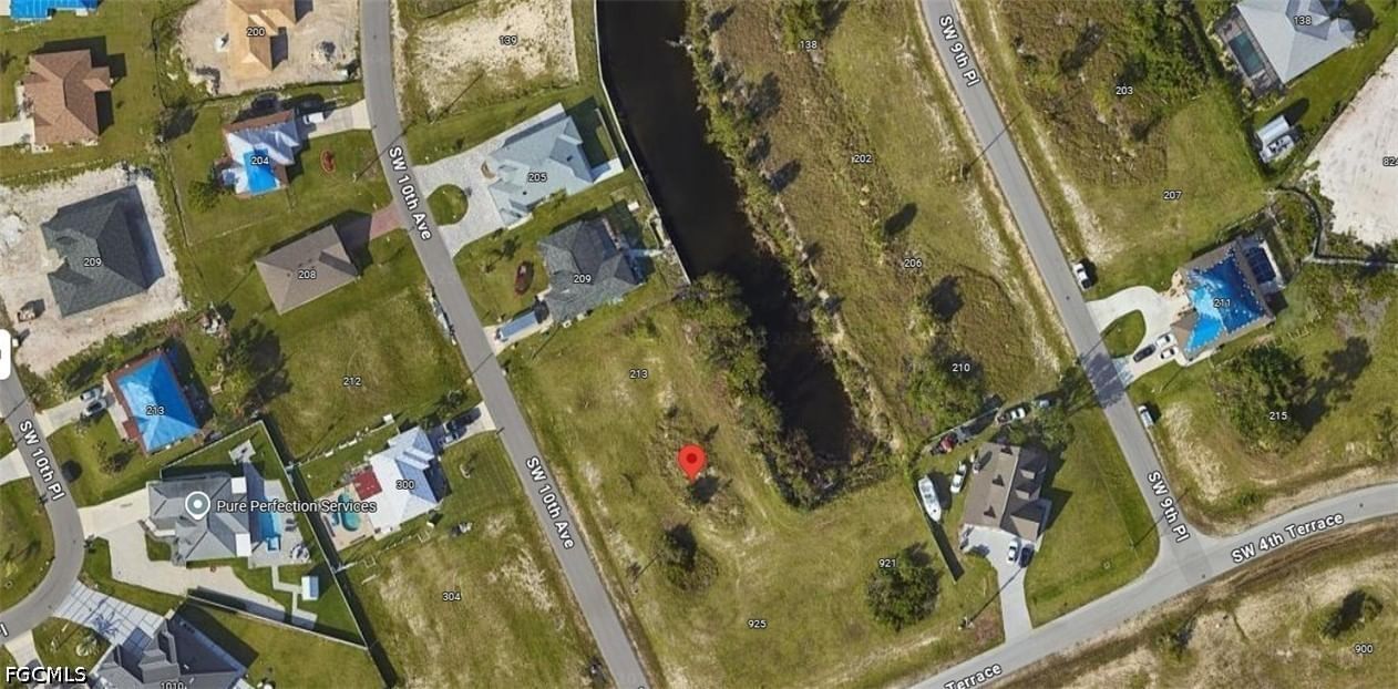 217 SW 10th Avenue, Cape Coral, FL 33991 photo 3