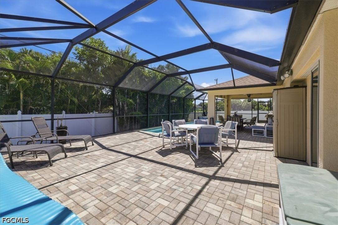 2107 NE 19th Place, Cape Coral, FL 33909 photo 4