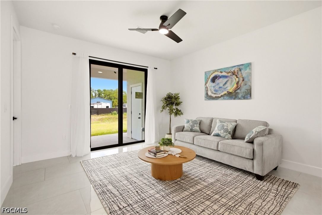 4818/4820 Golfview Boulevard, Lehigh Acres, FL 33973 photo 5