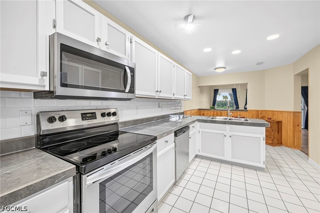 12051 Champions Green Way #313, Fort Myers, FL 33913 photo 3