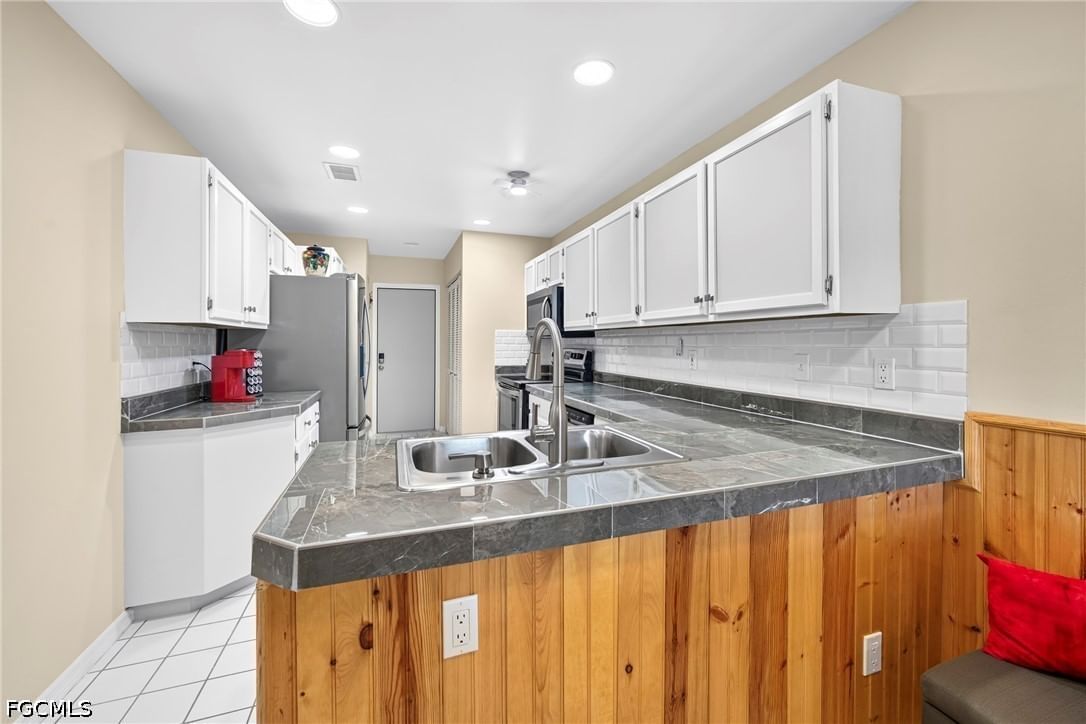 12051 Champions Green Way #313, Fort Myers, FL 33913 photo 4