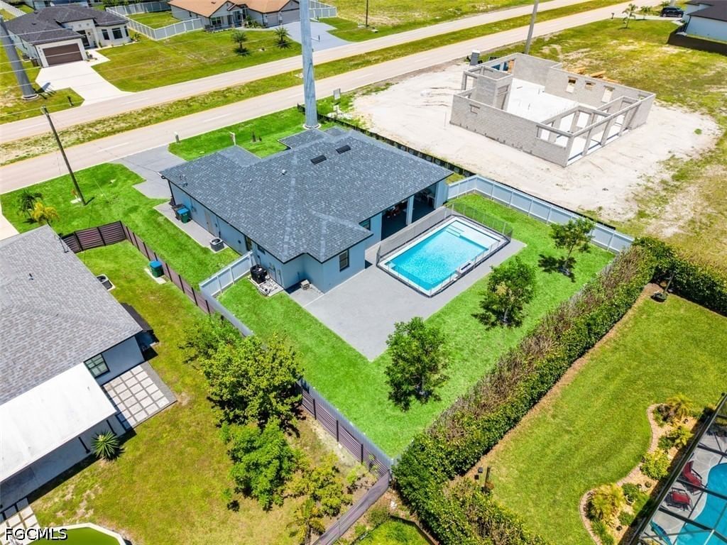 212 Kismet Parkway W, Cape Coral, FL 33993 photo 5