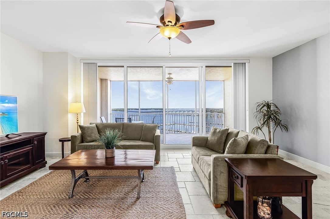 2090 W First Street #1009, Fort Myers, FL 33901 photo 4