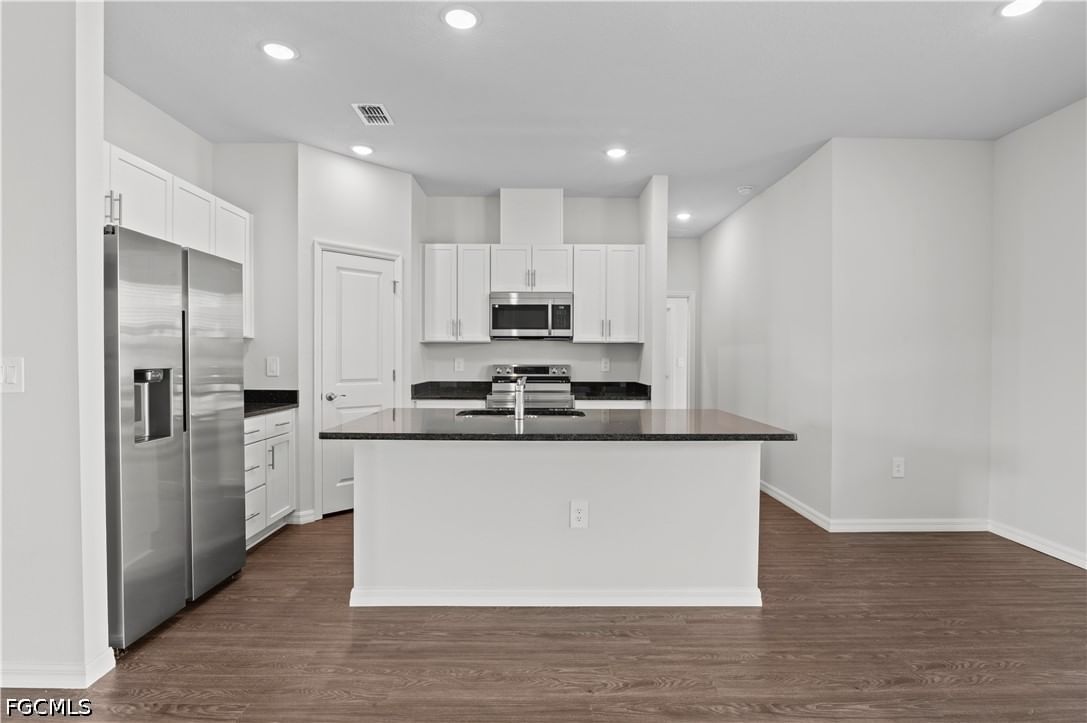 3901 NE 19th Avenue, Cape Coral, FL 33909 photo 5