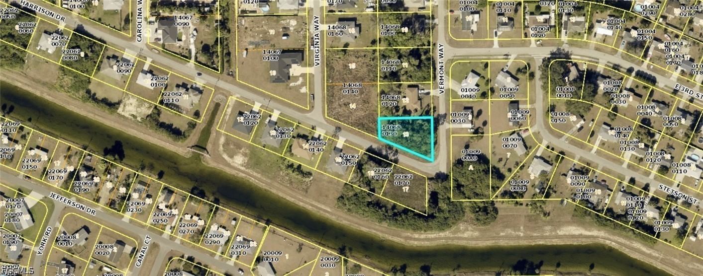211 Vermont Way, Lehigh Acres, FL 33936 photo 3
