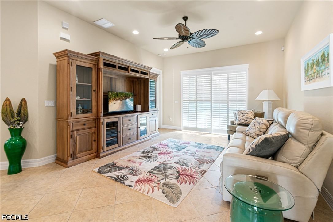 10535 Carolina Willow Drive, Fort Myers, FL 33913 photo 4