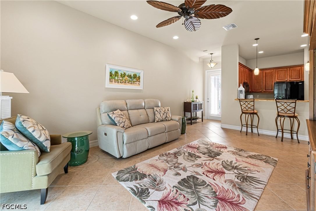 10535 Carolina Willow Drive, Fort Myers, FL 33913 photo 5