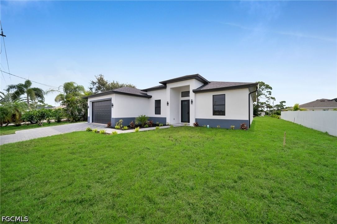 2839 El Dorado Boulevard N, Cape Coral, FL 33993 photo 2