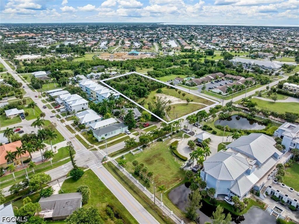 925 W Marion Avenue, Punta Gorda, FL 33950 photo 2