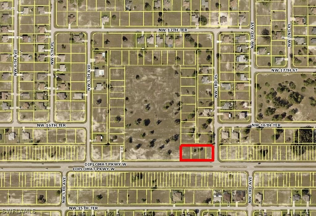 321 Diplomat Parkway W, Cape Coral, FL 33993 photo 3