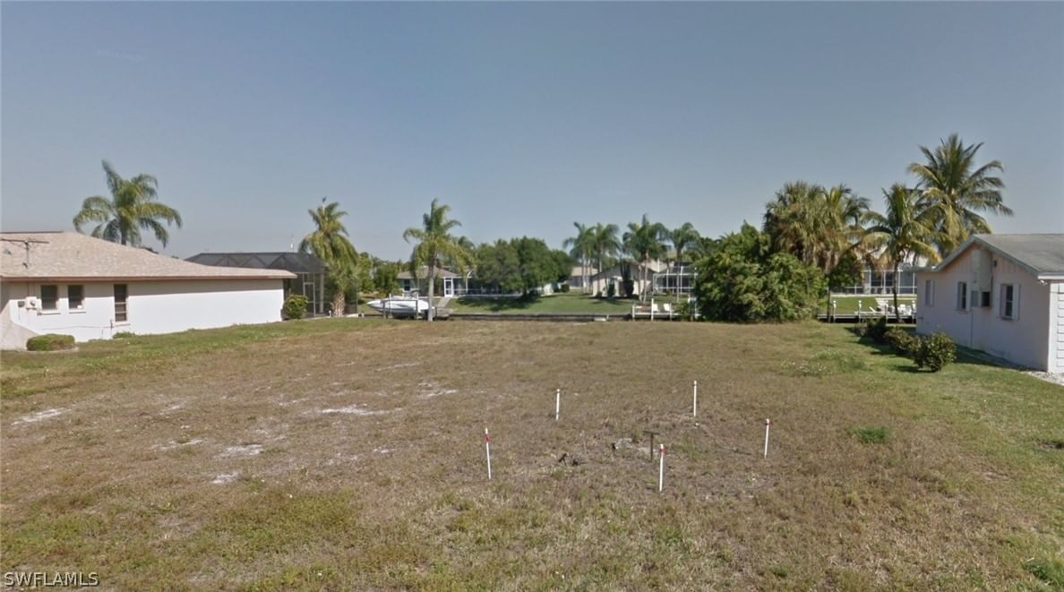 2635 SE 19th Avenue, Cape Coral, FL 33904 photo 3