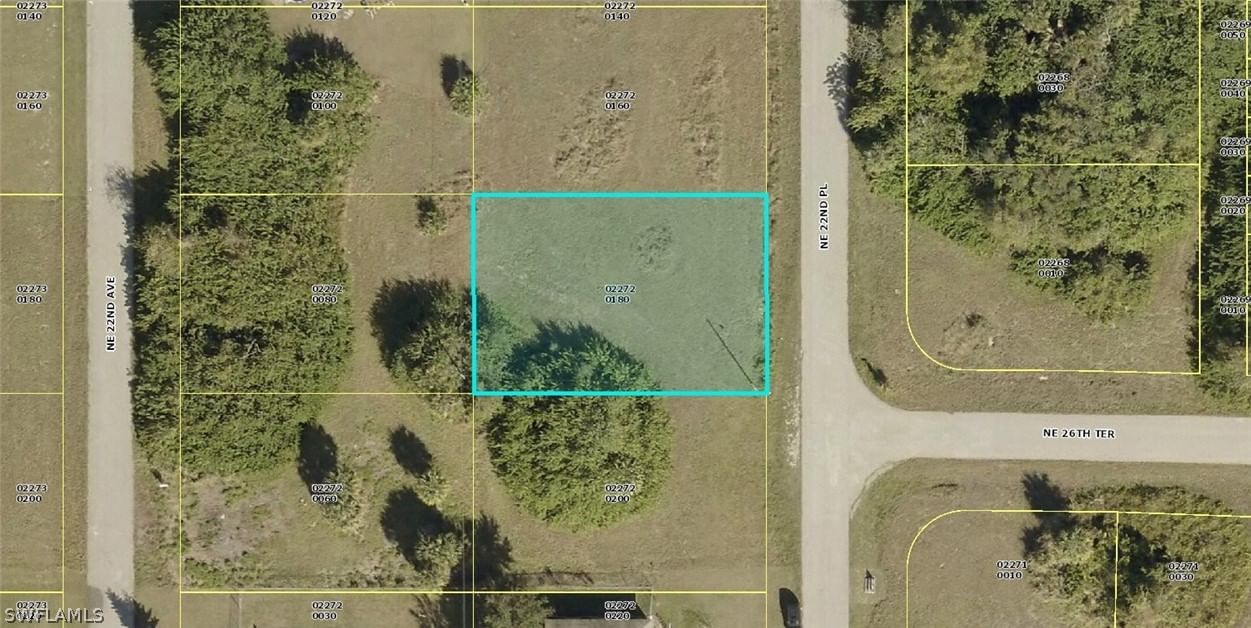 2616 NE 22nd Place, Cape Coral, FL 33909 photo 2