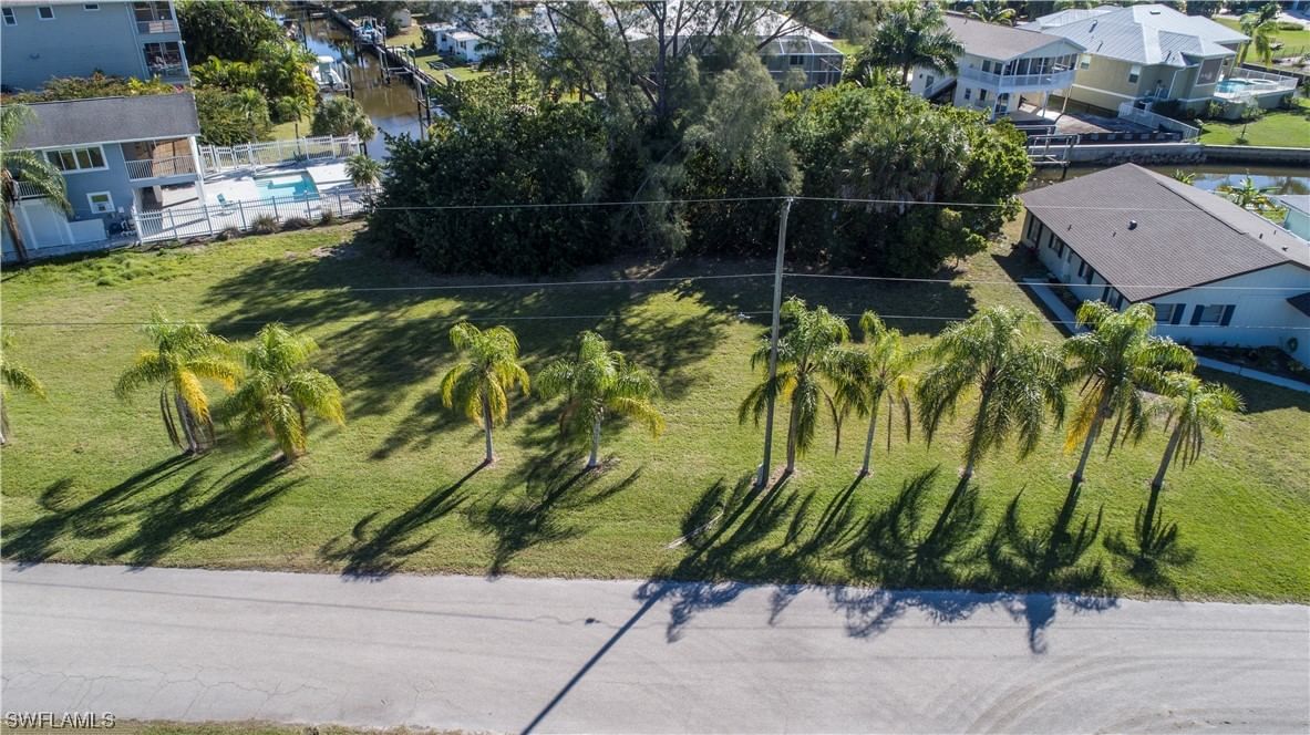 24490 Sailfish Street, Bonita Springs, FL 34134 photo 3