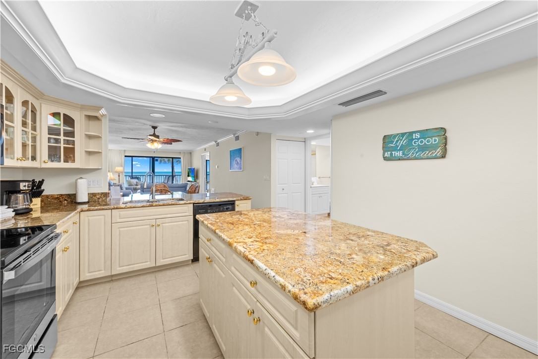 2445 W Gulf Drive #A25, Sanibel, FL 33957 photo 3