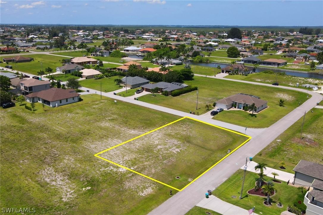1249 NW 35th Place, Cape Coral, FL 33993 photo 2
