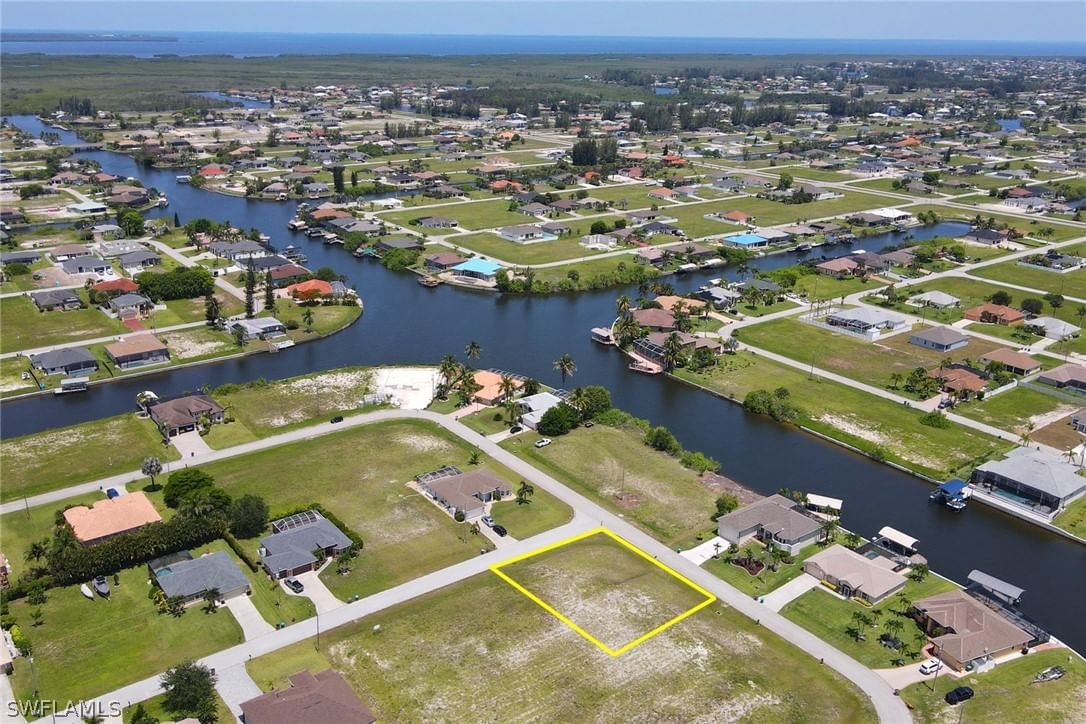 1249 NW 35th Place, Cape Coral, FL 33993 photo 5
