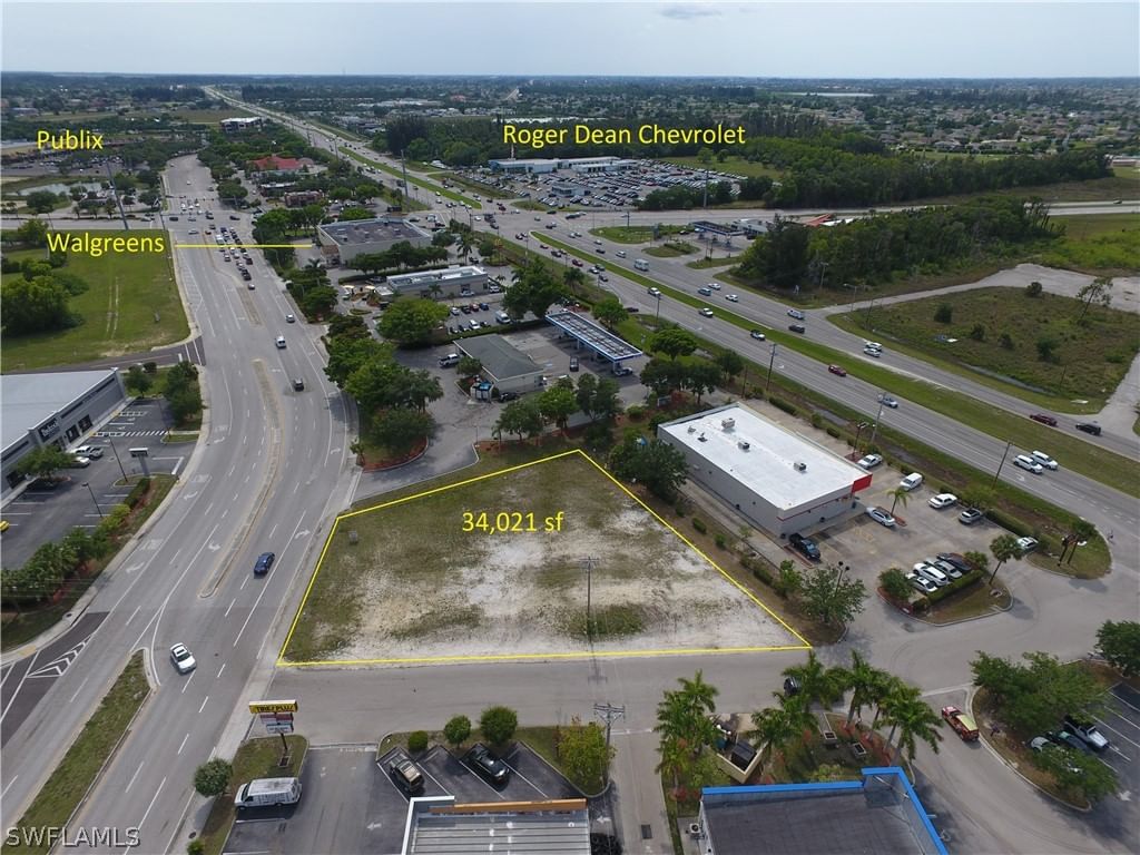 141 Hancock Bridge Parkway W, Cape Coral, FL 33991 photo 3