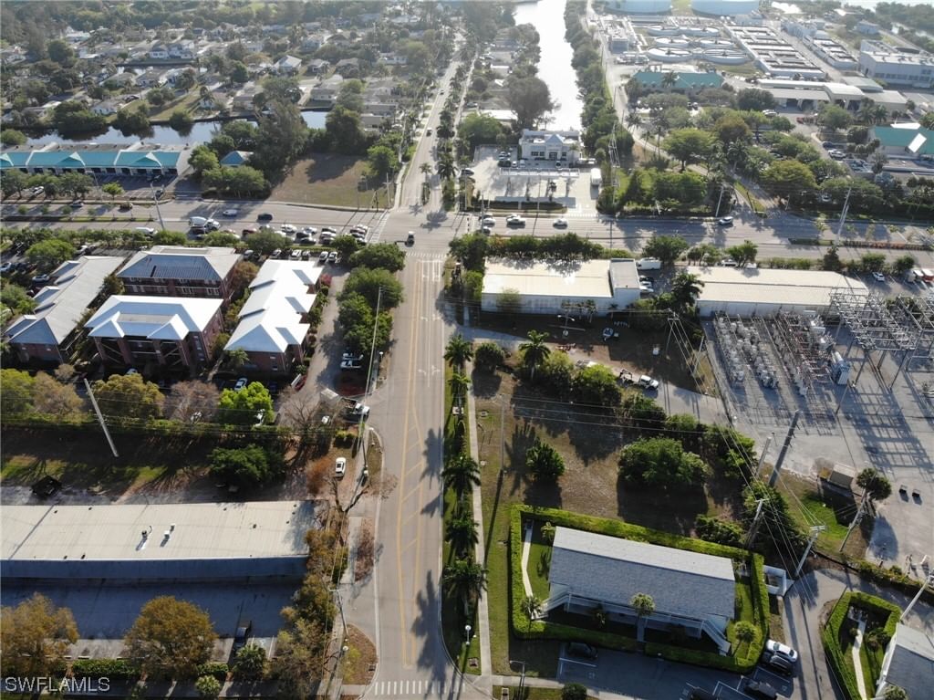 1202 5th Avenue N, Naples, FL 34102 photo 3