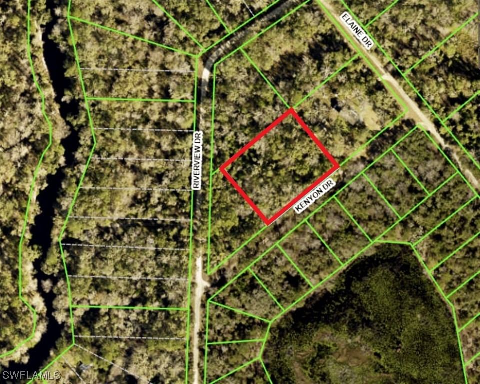7153 Kenyon Drive, Webster, FL 33597 photo 4