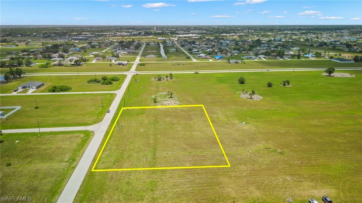 1704 NE 21st Street, Cape Coral, FL 33909 photo 4
