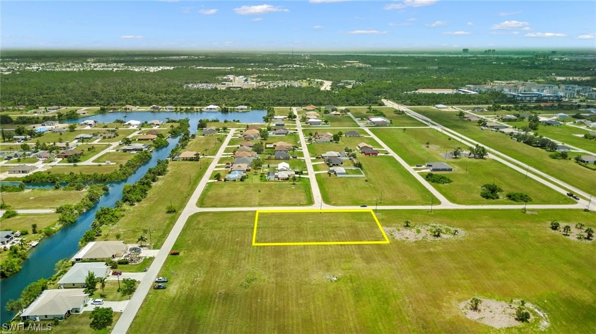 1704 NE 21st Street, Cape Coral, FL 33909 photo 5