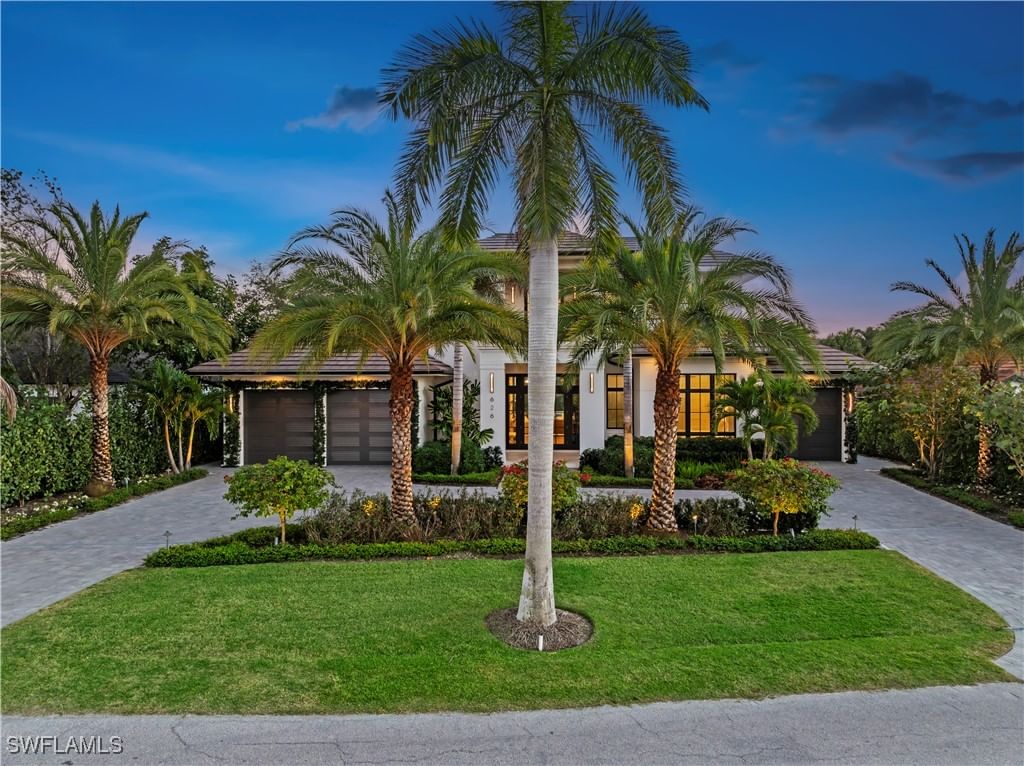 626 S Golf Drive, Naples, FL 34102 photo 3