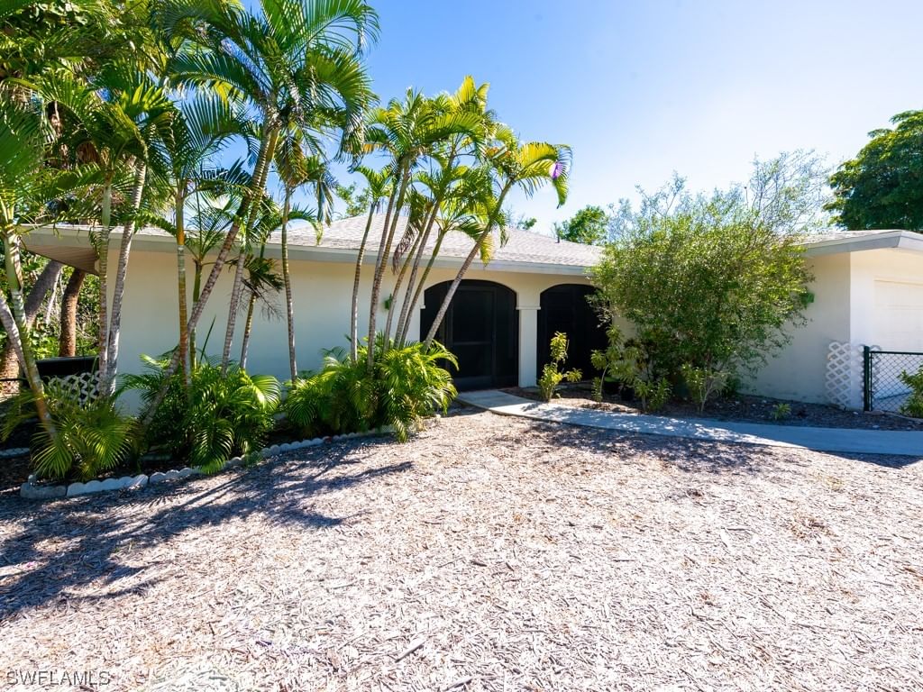 1113 Skiff Place, Sanibel, FL 33957 photo 2