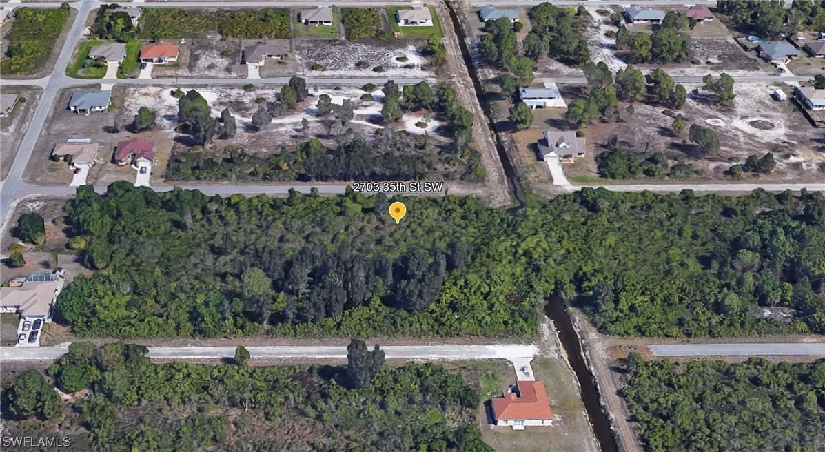 2703 35th Street SW, Lehigh Acres, FL 33976 photo 2