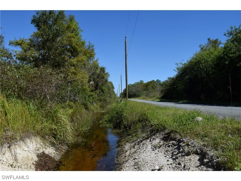 Jacks Branch Road, Labelle, FL 33935 photo 4